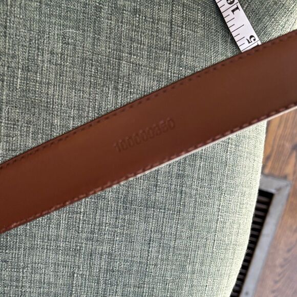 Brooks brothers women’s Classic Brown Leather Belt silver buckle size 34/85 NWOT